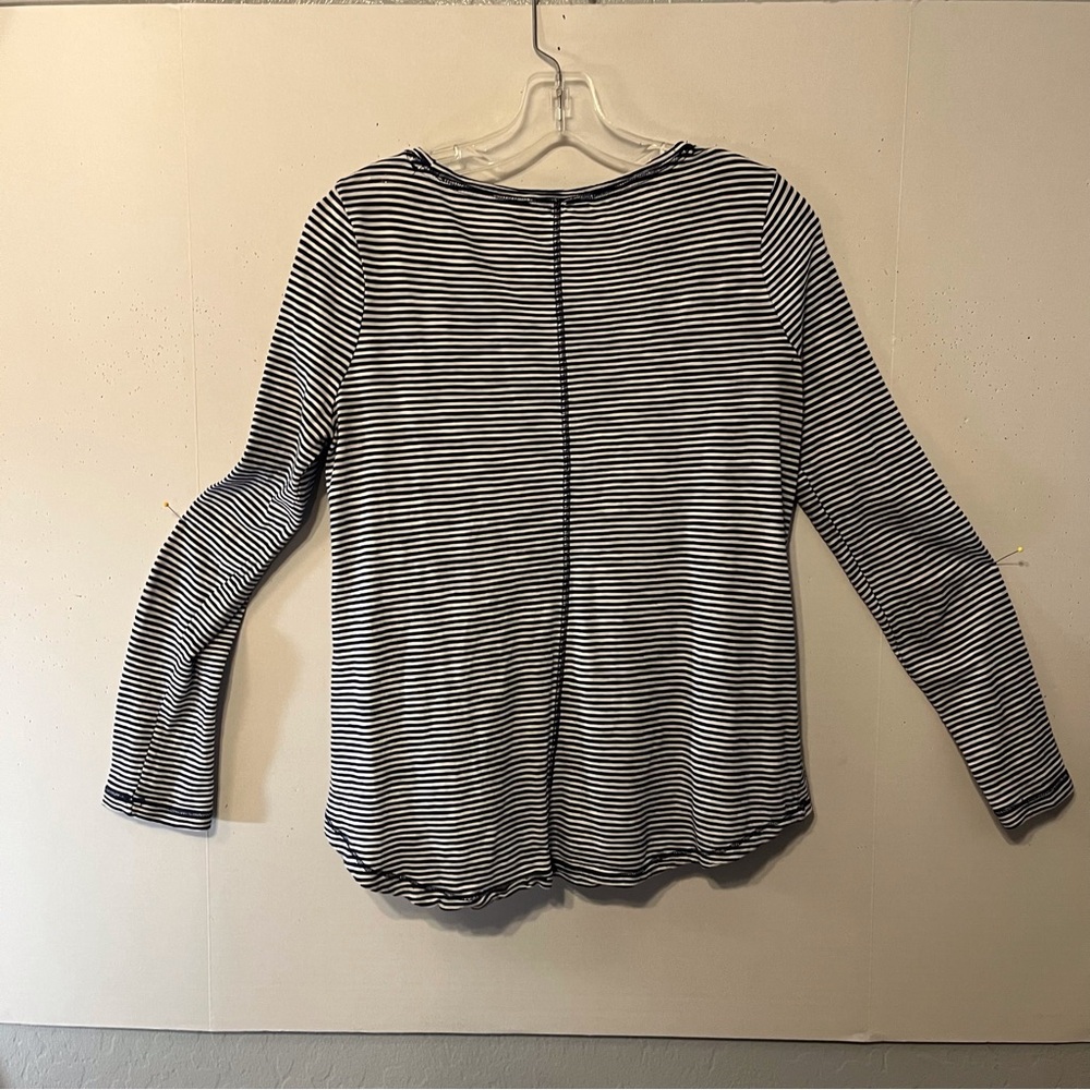 Banana Republic blue and white long sleeve t-shirt size small. - Picture 2 of 7